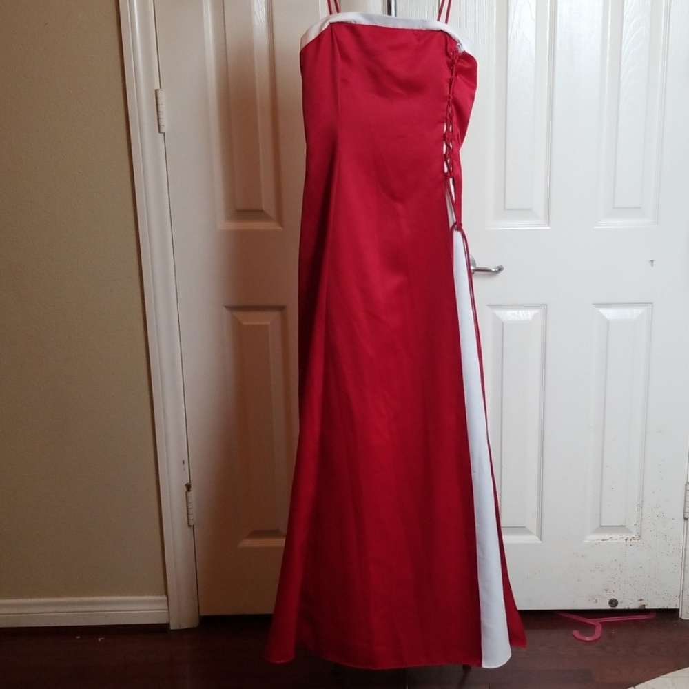 Formal gown\evening wear